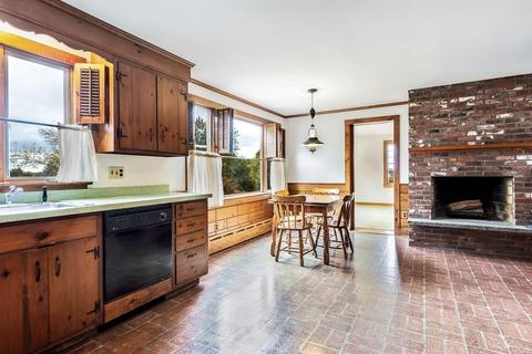 11 Huron Ave, Danvers, MA 01923 photo 9