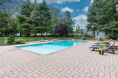 16 Patricia Rd, Danvers, MA 01923 photo 4