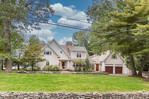 16 Patricia Rd, Danvers, MA 01923 photo 2
