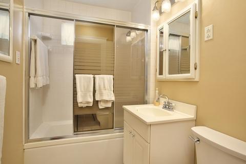 21 Mathaurs St, Milton, MA 02186 photo 11