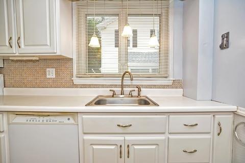 799 East St, Dedham, MA 02026 photo 8