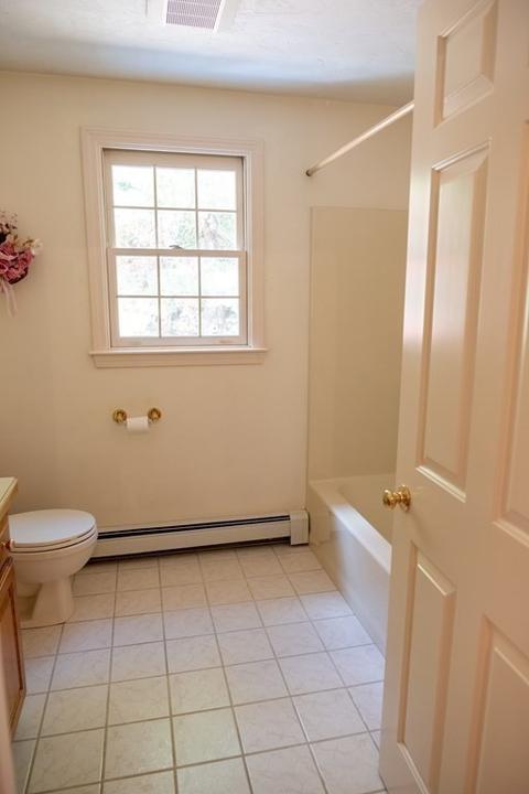 16 Bubbling Brook Rd, Franklin, MA 02038 photo 22
