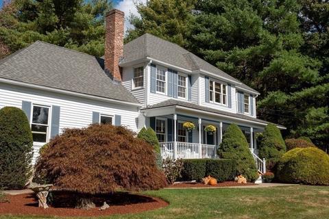 16 Bubbling Brook Rd, Franklin, MA 02038 photo 1