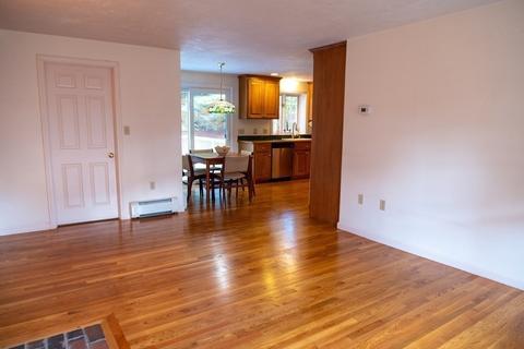 16 Bubbling Brook Rd, Franklin, MA 02038 photo 6