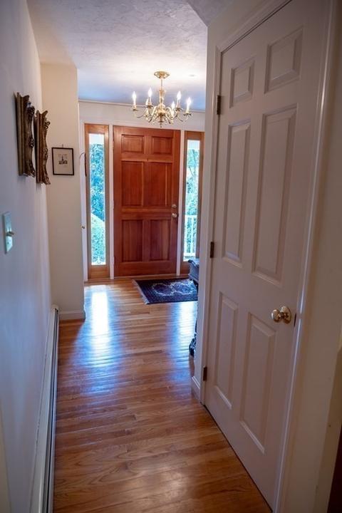 16 Bubbling Brook Rd, Franklin, MA 02038 photo 13