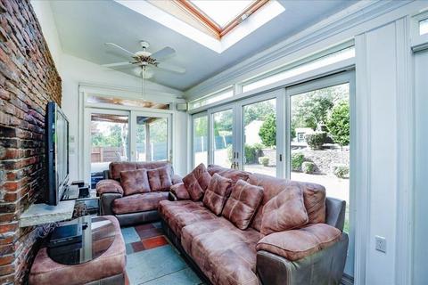 9 Pine Ridge Rd, Stoneham, MA 02180 photo 26
