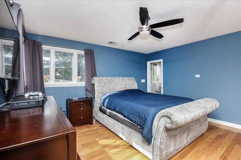 9 Pine Ridge Rd, Stoneham, MA 02180 photo 14