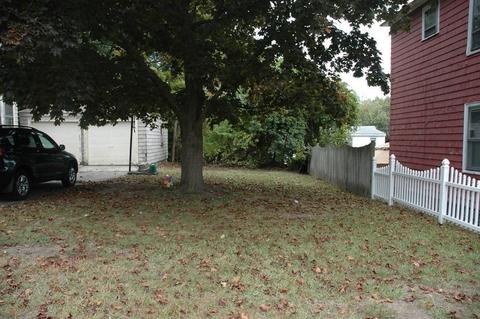 16 Bourque St, Lawrence, MA 01843 photo 26