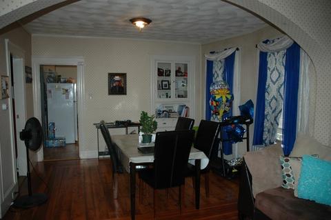 16 Bourque St, Lawrence, MA 01843 photo 9