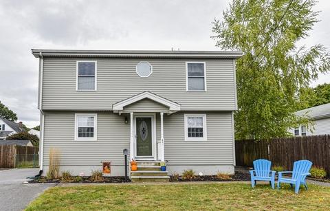 47 Winfield St, Dedham, MA 02026 photo 1