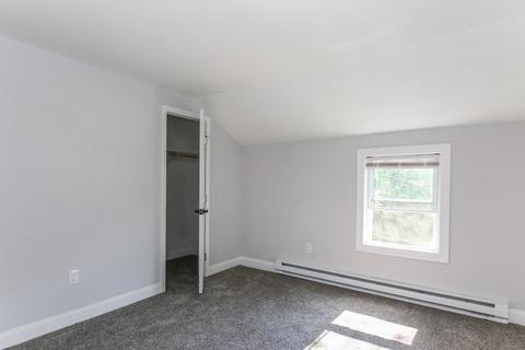 67 Granby St, Springfield, MA 01108 photo 16