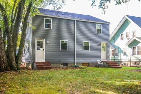 67 Granby St, Springfield, MA 01108 photo 4