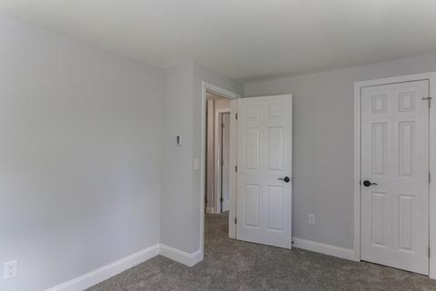 67 Granby St, Springfield, MA 01108 photo 18