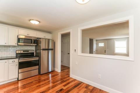 67 Granby St, Springfield, MA 01108 photo 14