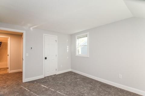 67 Granby St, Springfield, MA 01108 photo 32