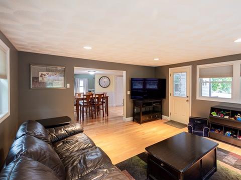 16 Martin St, Danvers, MA 01923 photo 11
