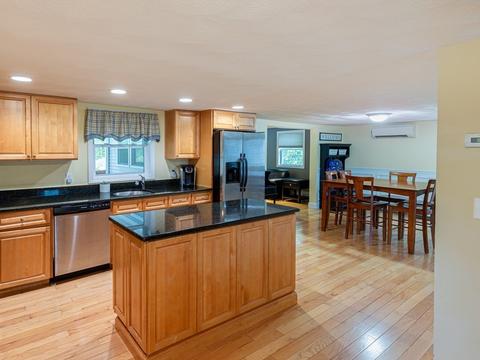 16 Martin St, Danvers, MA 01923 photo 14