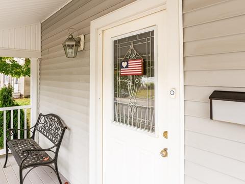 16 Martin St, Danvers, MA 01923 photo 5