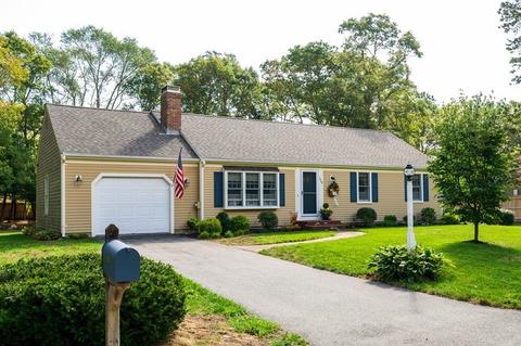 136 Starlight Dr, Barnstable, MA 02648 photo 2