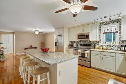 11 Easter Brook Rd, Lunenburg, MA 01462 photo 9