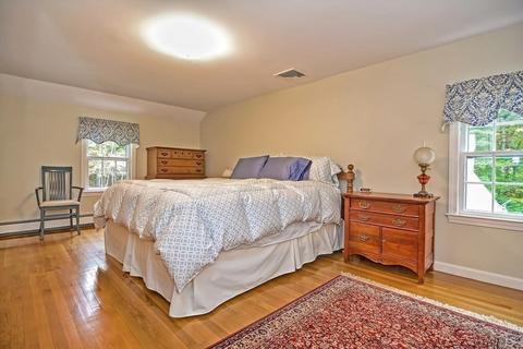 684 High St, Walpole, MA 02081 photo 28