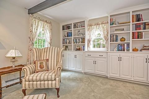 684 High St, Walpole, MA 02081 photo 18