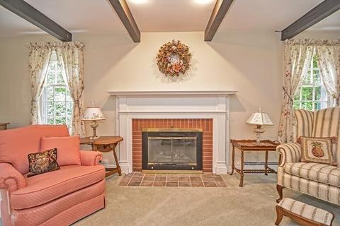 684 High St, Walpole, MA 02081 photo 17