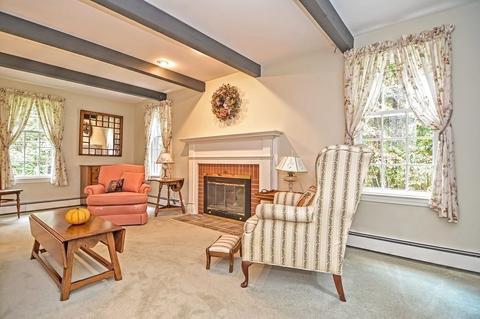 684 High St, Walpole, MA 02081 photo 15
