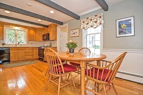 684 High St, Walpole, MA 02081 photo 9