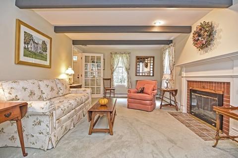 684 High St, Walpole, MA 02081 photo 16