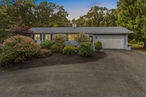 43 Juniper Rd, Andover, MA 01810 photo 1