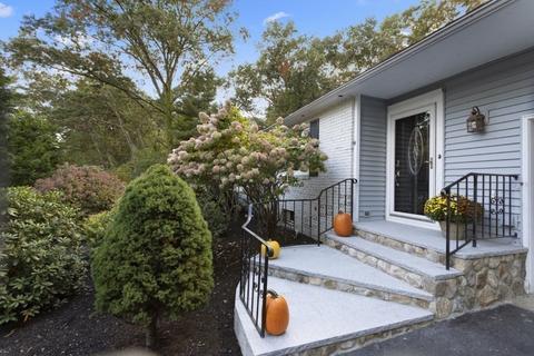 43 Juniper Rd, Andover, MA 01810 photo 4