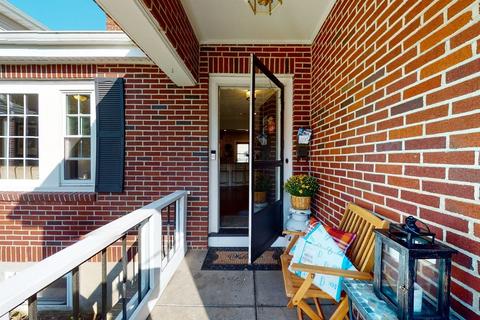 13 Martin St, Danvers, MA 01923 photo 4