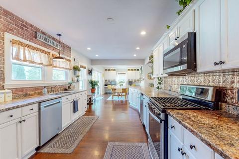13 Martin St, Danvers, MA 01923 photo 14