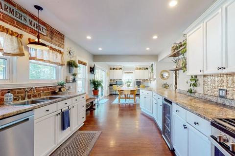 13 Martin St, Danvers, MA 01923 photo 13