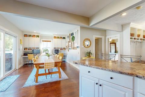 13 Martin St, Danvers, MA 01923 photo 9
