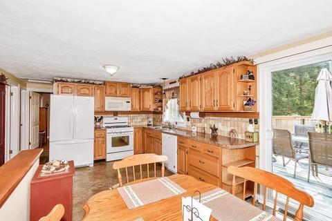 59 Corey Rd, Springfield, MA 01128 photo 6