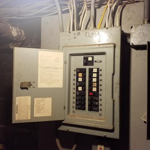 632 Armory St, Springfield, MA 01104 photo 6
