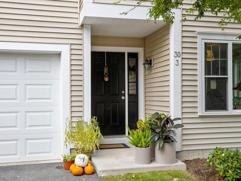 30 Webster St #3, Needham, MA 02494 photo 2