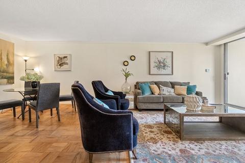 77 Pond Ave #303, Brookline, MA 02445 photo 4