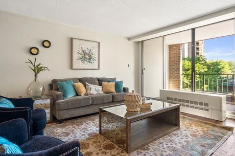 77 Pond Ave #303, Brookline, MA 02445 photo 5