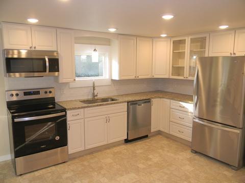 158 E River St, Orange, MA 01364 photo 2
