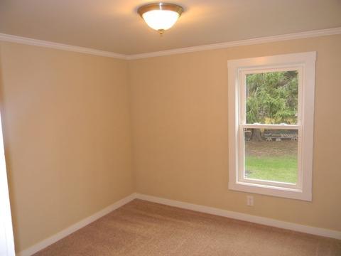 158 E River St, Orange, MA 01364 photo 21