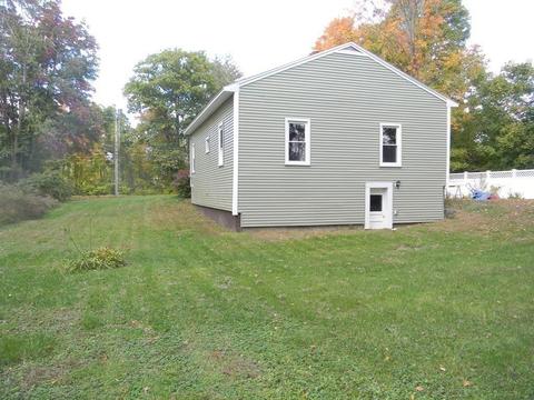 158 E River St, Orange, MA 01364 photo 25