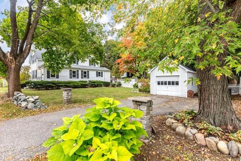 4 Beacon St, Stoneham, MA 02180 photo 4