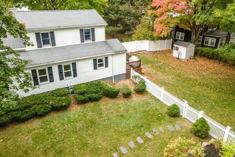 4 Beacon St, Stoneham, MA 02180 photo 5