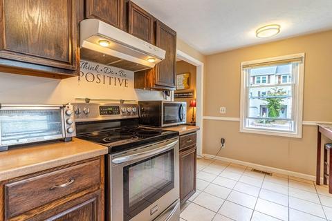 9 Ledgecrest Dr, Worcester, MA 01603 photo 6