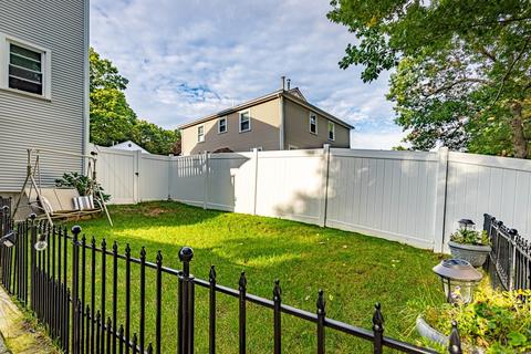 9 Ledgecrest Dr, Worcester, MA 01603 photo 35
