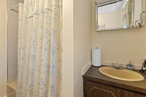 25 Winthrop Rd, Everett, MA 02149 photo 27