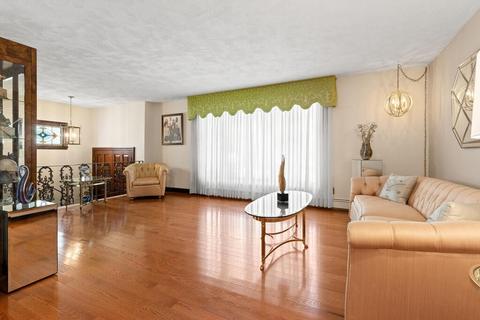 25 Winthrop Rd, Everett, MA 02149 photo 8